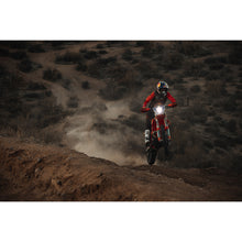 Load image into Gallery viewer, Adapt_XE_Extreme_Enduro_LED_Lifestyle_02.jpg