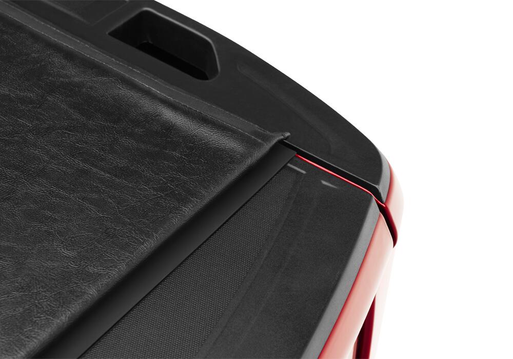 TX_LoPro_19Chevy_Silverado_Details_06_RearCover.jpg