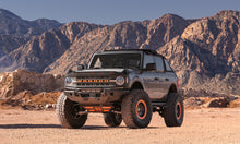 Load image into Gallery viewer, avs_aeroskinlightshieldpro_21-22FordBronco_lifestyle2_953183.jpg